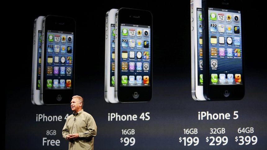 Apple показа новия iPhone 5