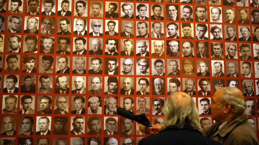 През 2009 г. Националната художествена галерия представи изложбата "Без следа? Лагерът "Белене" 1949 - 1959 и след това...", където можеше да се видят кадри от "въдворяването" там