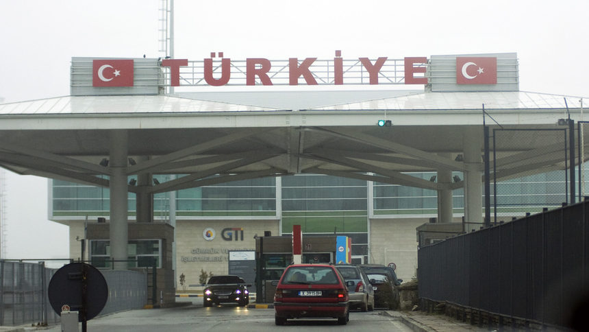 Изселници в Турция вече дават рамо на ГЕРБ