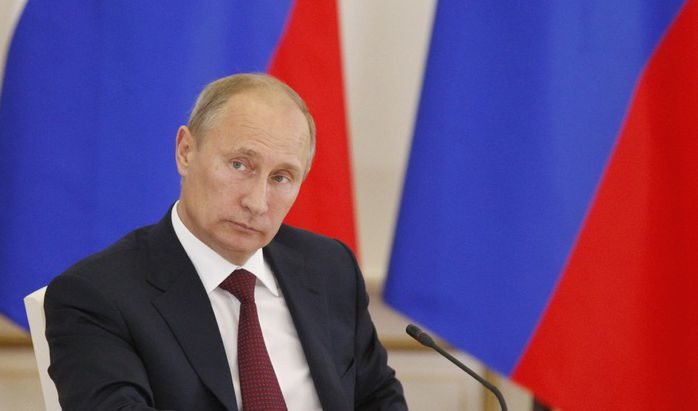 Путин: Pussy Riot "омърсиха храма" и си получиха заслуженото