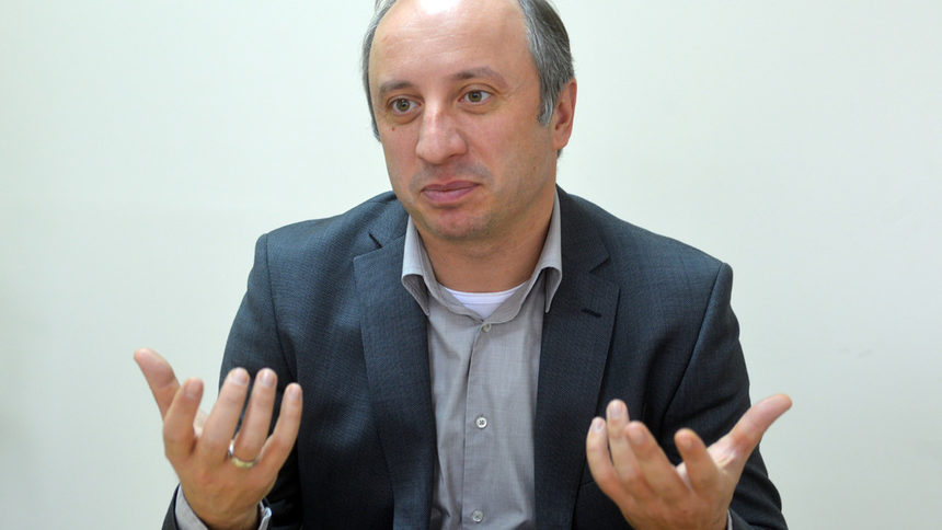 Тихомир Тошев, Кредит Център: В края на 2012 г. българите не са склонни да поемат рискове
