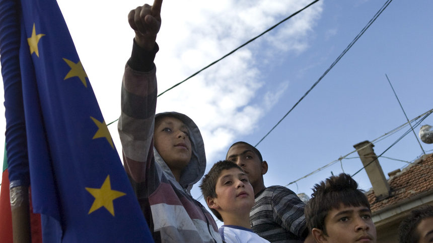 Румъния вече е опровергавала информацията, че е можела да усвои милиони за ромите