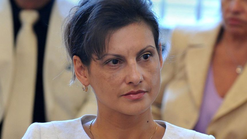 Даниела Дариткова (ГЕРБ), председател на парламентарната Комисия по здравеопазването.

Снимката е архив