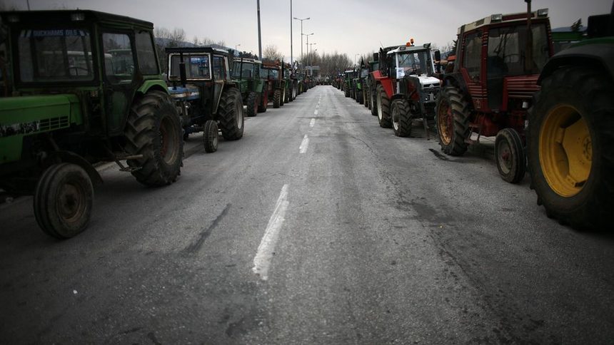 Гръцки земеделци блокираха за кратко граничния пункт Промахон - Кулата