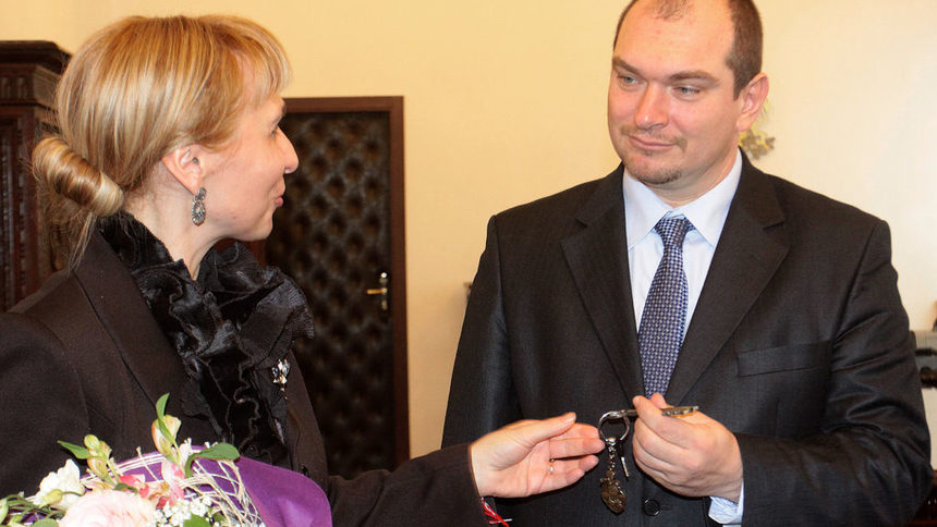 Досегашният министър на правосъдието Диана Ковачева предаде официално поста "министър на правосъдието" на своя заместник Драгомир Йорданов.