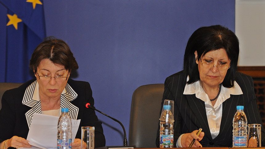 Изборният борд се оплаква от липса на комуникация с ЦИК