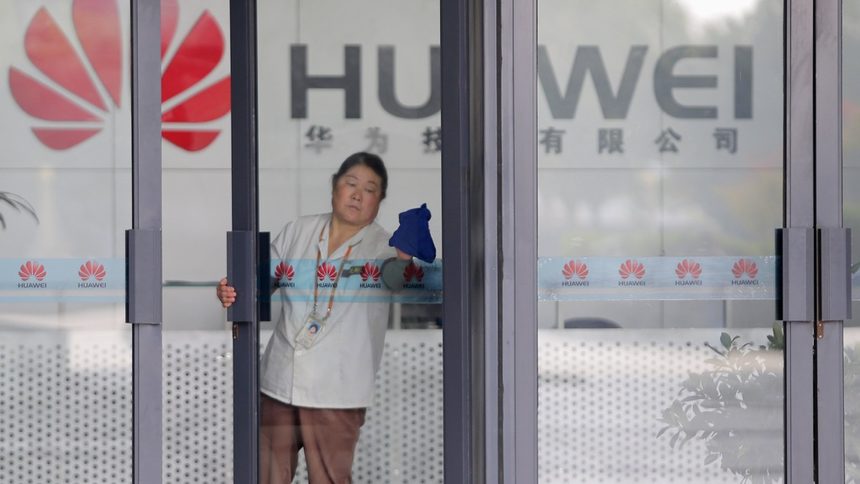Huawei: Всички правителства шпионират в интернет