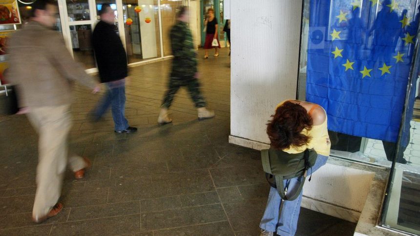 Кризата е понижила сериозно качеството и достъпа до здравни услуги в ЕС