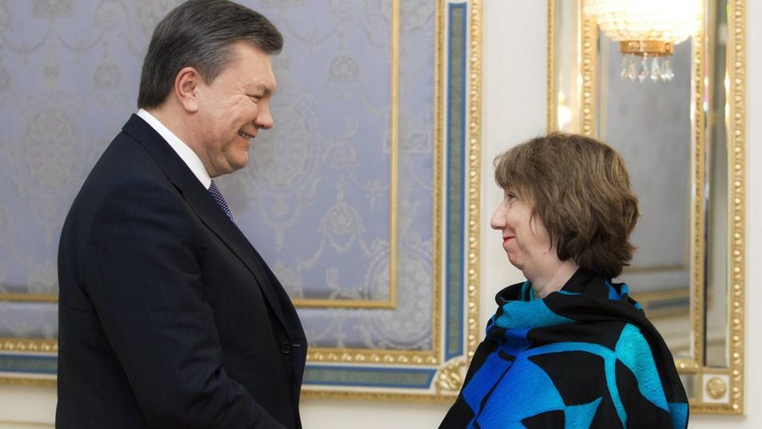 Катрин Аштън: Янукович все пак иска да подпише споразумението с ЕС
