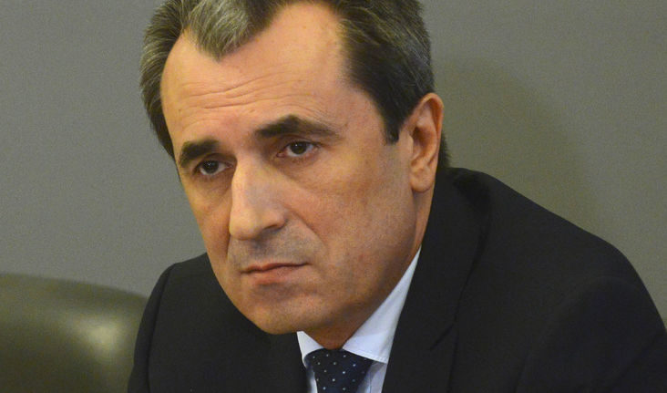 Премиерът освободил и зам.-министър на регионалното развитие Добромир Симидчиев