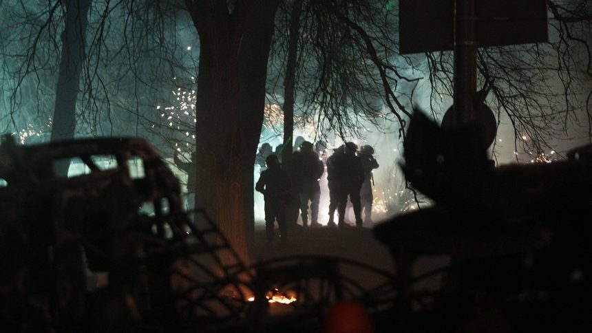 Тътен от гранати в центъра на Киев, сблъсъците продължават