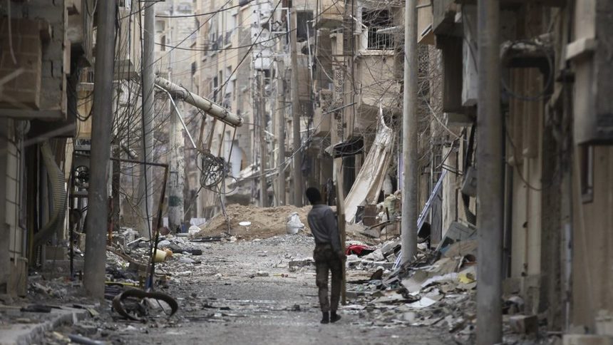 Улиците на Деир аз Зор в Източна Сирия