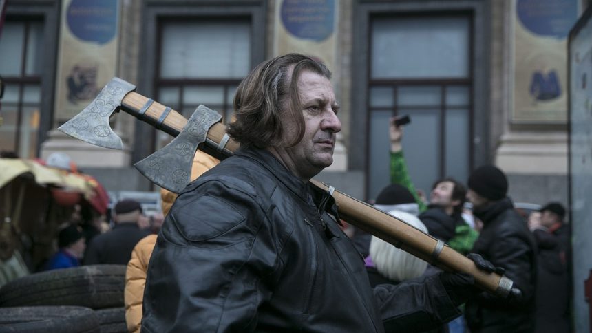 "Защитниците на Киев" обръщат взор към Източна Украйна