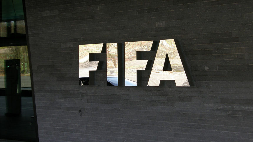 ФИФА наказа "Барселона" със забрана за трансфери до лятото на 2015 г.