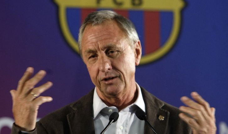 Йохан Кройф защити бившия президент на "Барселона" Жоан Лапорта