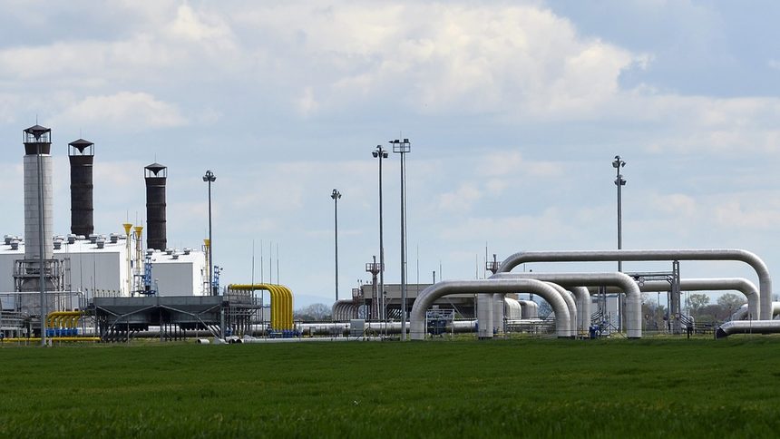 Украйна и Словакия подписват днес споразумение за доставка на газ от Европа