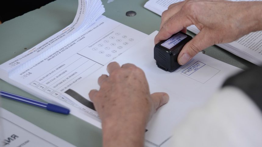 "Алфа рисърч": БСП губи доверие сред младите избиратели, ДПС измества левицата в селата