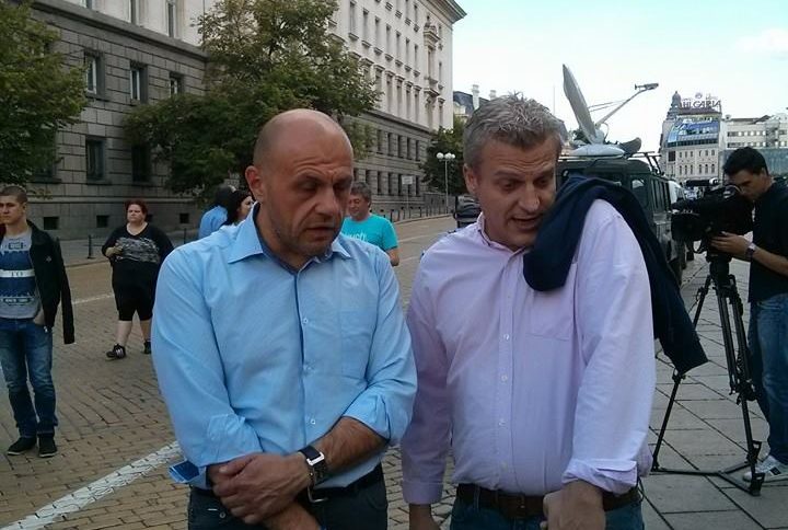 Снимка на деня: #ДАНСwith Томислав Дончев и Петър Москов