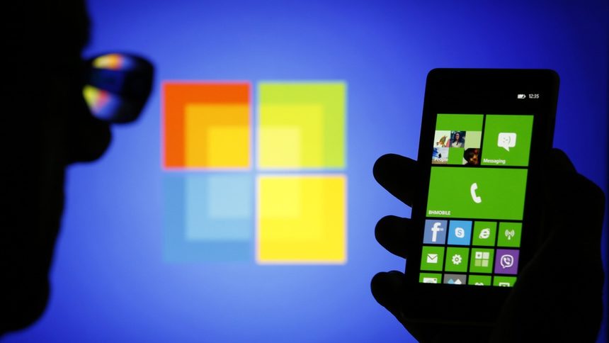 Microsoft развива проект за батерия за смартфон, която издържа седмица