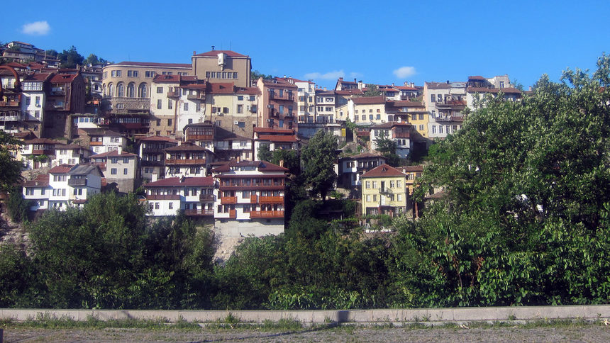 Бедственото положение е отменено в Търново, остава в Добрич