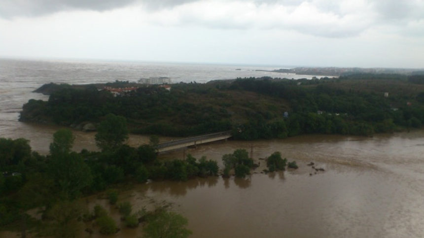 Отменено е бедственото положение в област Бургас