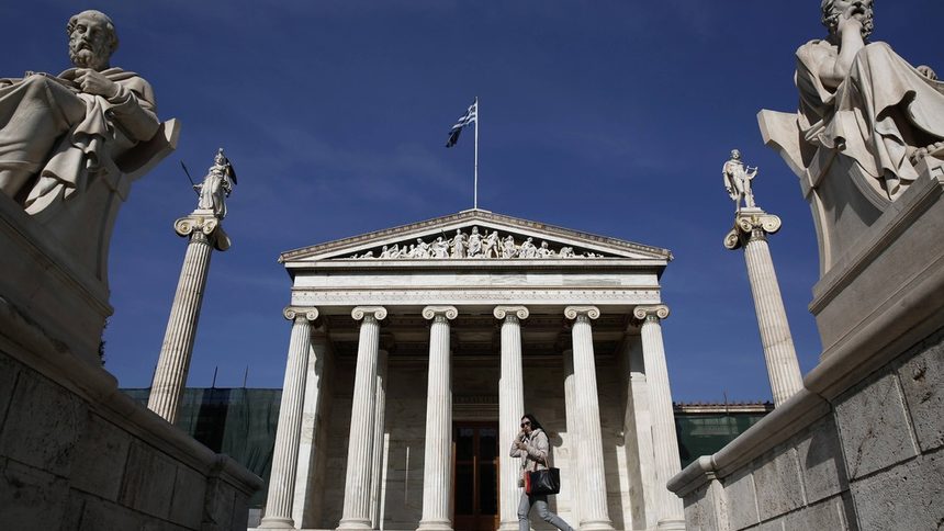 Изтеглените по-рано избори в Гърция доведоха до разпродажби на борсата в Атина (допълнена)
