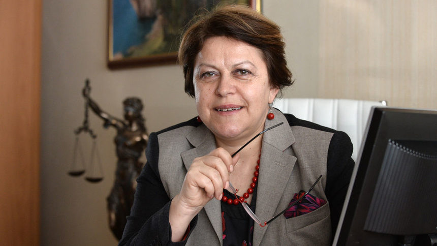 ВСС трябва да подаде оставка, смята Татяна Дончева