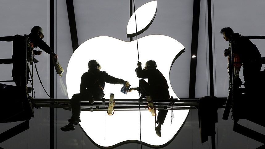 Apple постигна най-голямата пазарна оценка в историята си
