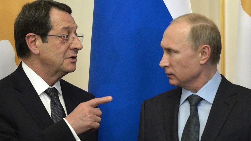 Кипър пусна руски военни кораби в пристанищата си
