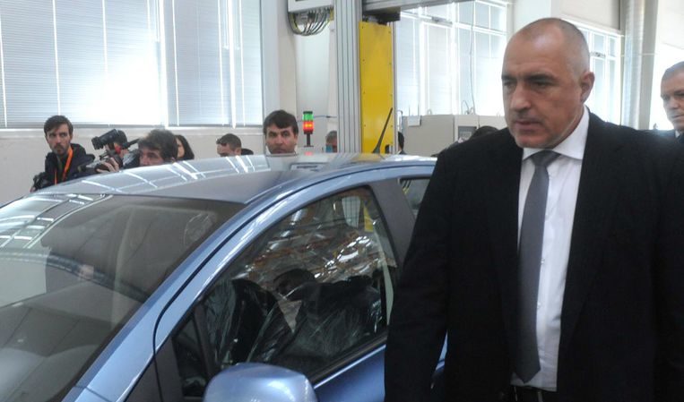 Бойко Борисов преди три години на откриването на автомобилния завод на "Литекс моторс" в Баховица.