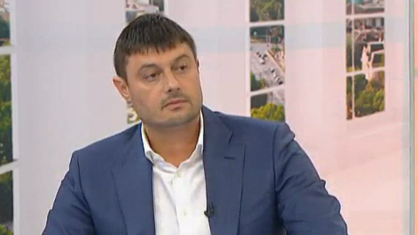 Цитат на деня: С моя английски се оправям перфектно в европарламента