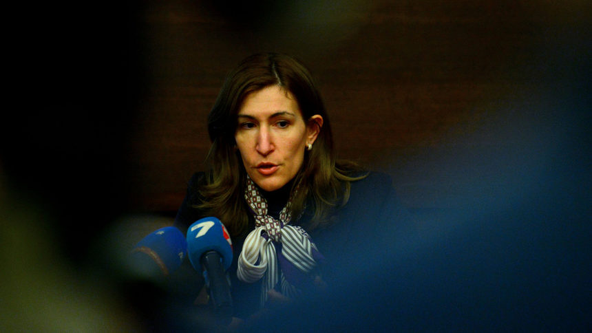 Николина Ангелкова