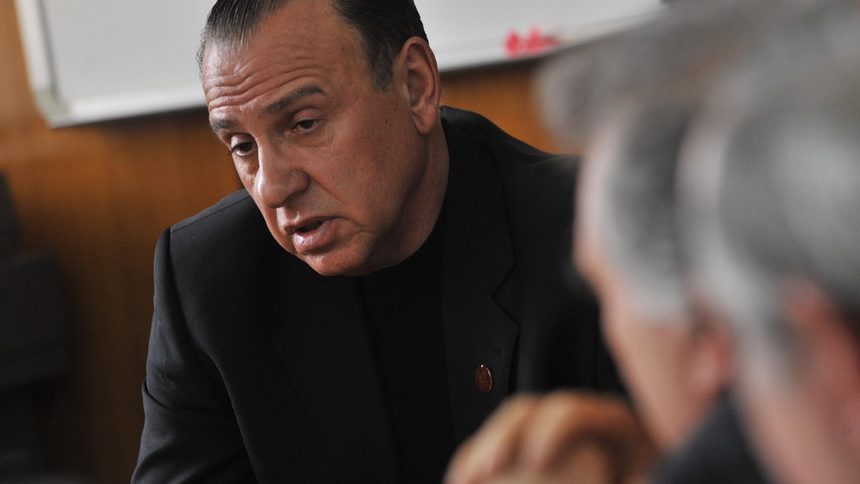 Величко Адамов