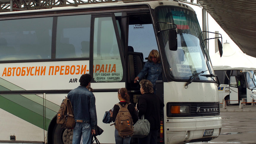 Кабинетът въвежда ред при субсидиите за пътнически превози на общините