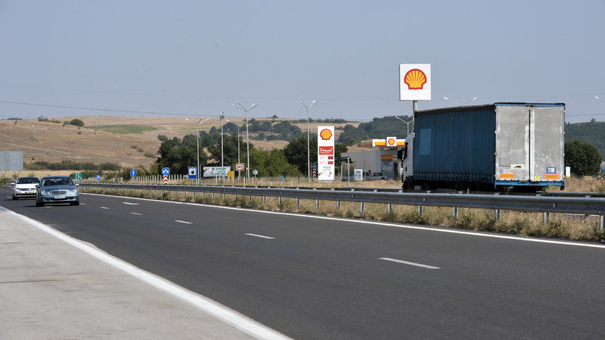 Заради липсващи табели шофьорите пропускат магистрала "Марица"