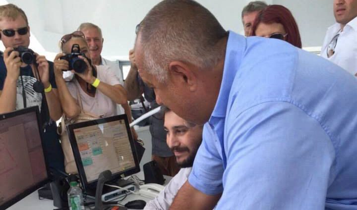 Снимката е от "Фейсбук" профила на премиера.