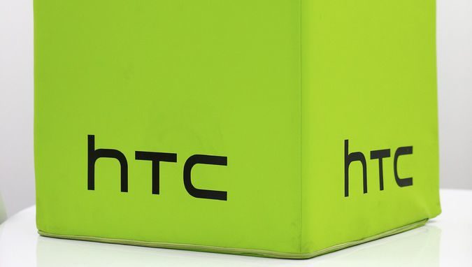 HTC загуби цялата стойност на бранда си