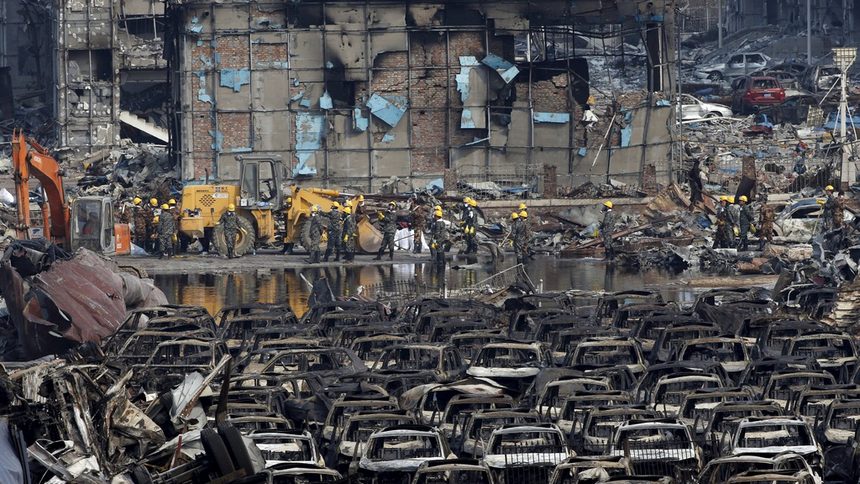 Щетите от взрива в Тянцзин може да са "значително" над предварителните оценки