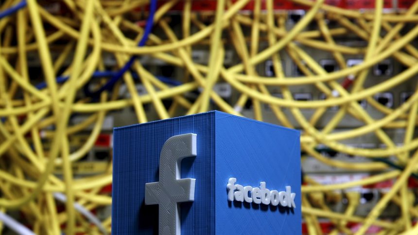 Facebook ще ограничава скоростта на интернета на служителите си