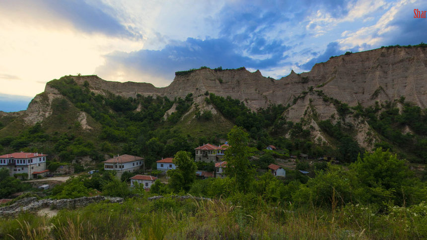 Сподели...Мелник