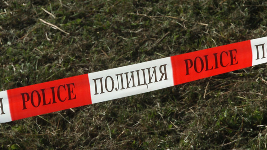 Млад мъж е бил намушкан смъртоносно в Девня