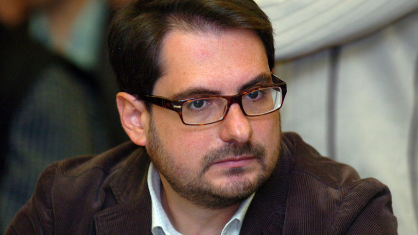 Даниел Смилов: Борисов използва реформаторите за прикритие на управление с ДПС
