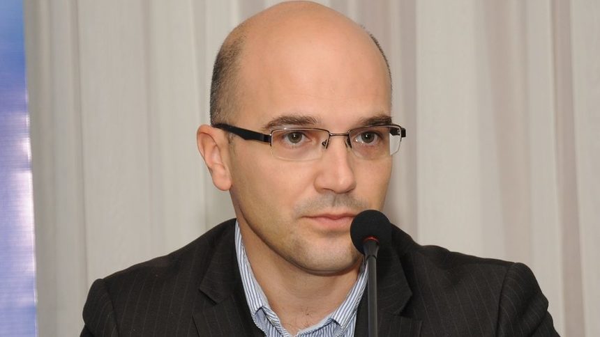 Д-р Борислав Мавров