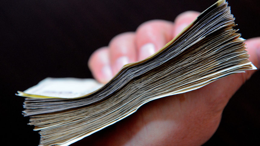 Депозитите на домакинствата растат със 17.6% за година през ноември
