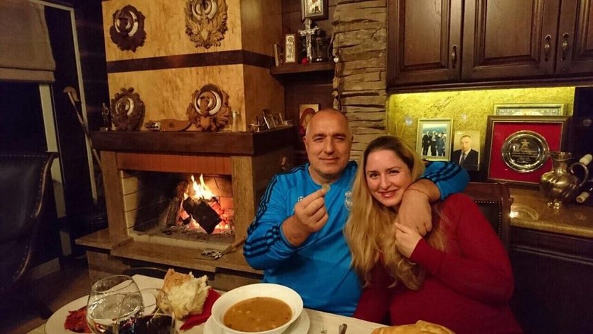 Премиерът Бойко Борисов и дъщеря му Венета