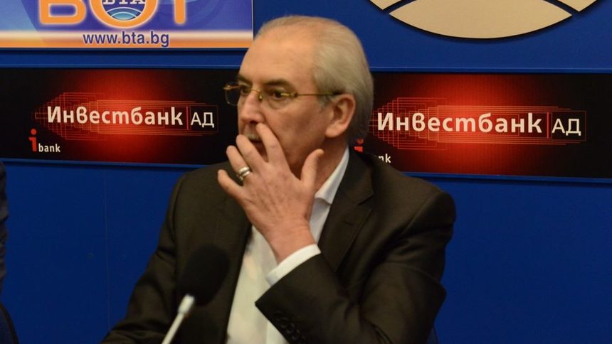 Цитат на деня: Някъде преди Коледа стъпих на руска мина