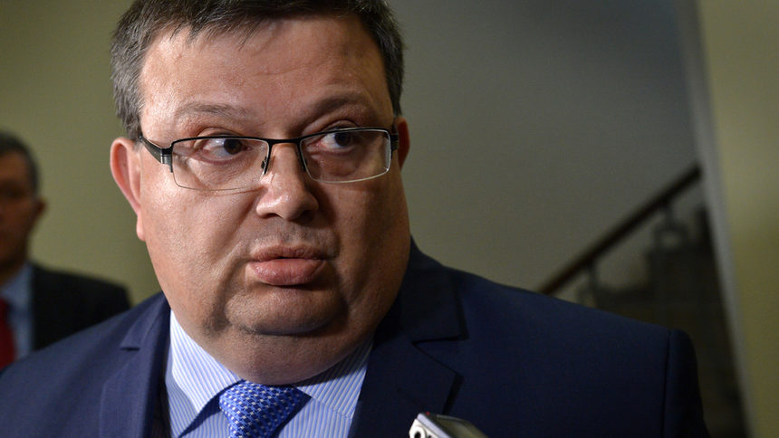 Цацаров ще следи лично разследването на убийството във Враца