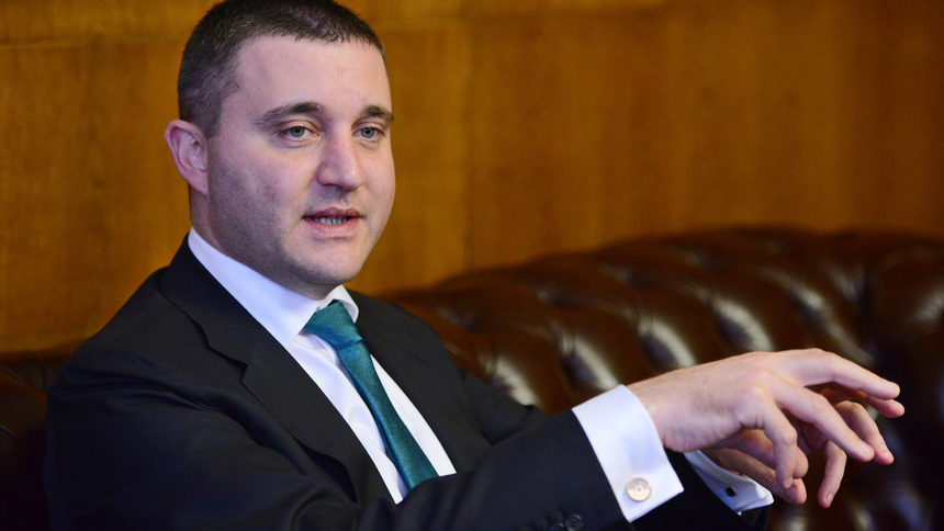 България зае 2 млрд. евро от пазарите при ниски лихви
