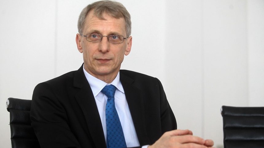 Николай Денков