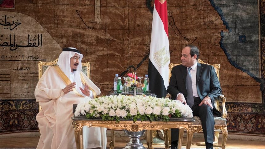 Крал Салман и президентът на Египе Абдел Фатах ал Сиси.